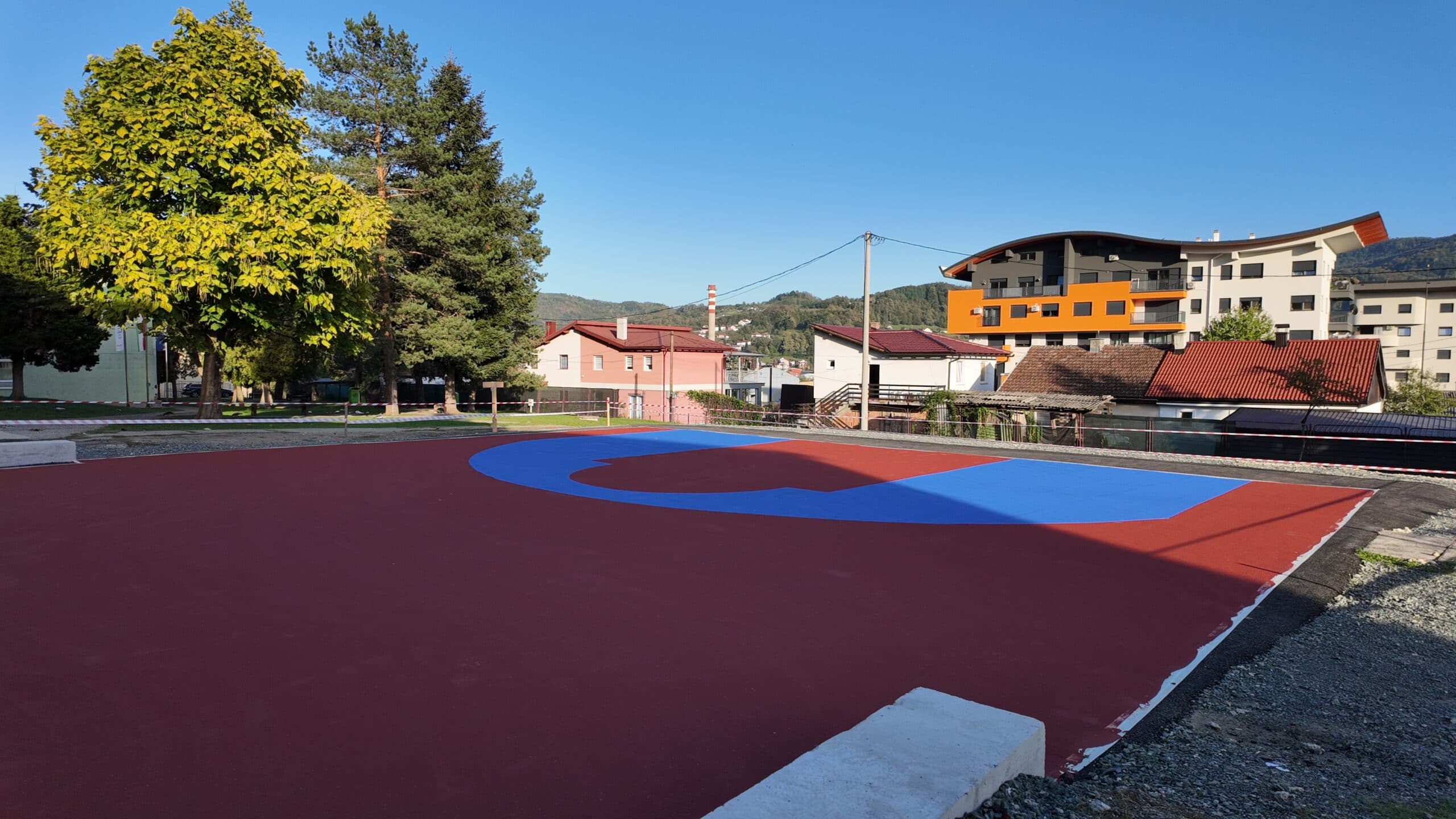 U toku posljednji radovi na izgradnji basket terena u Zavidovićima