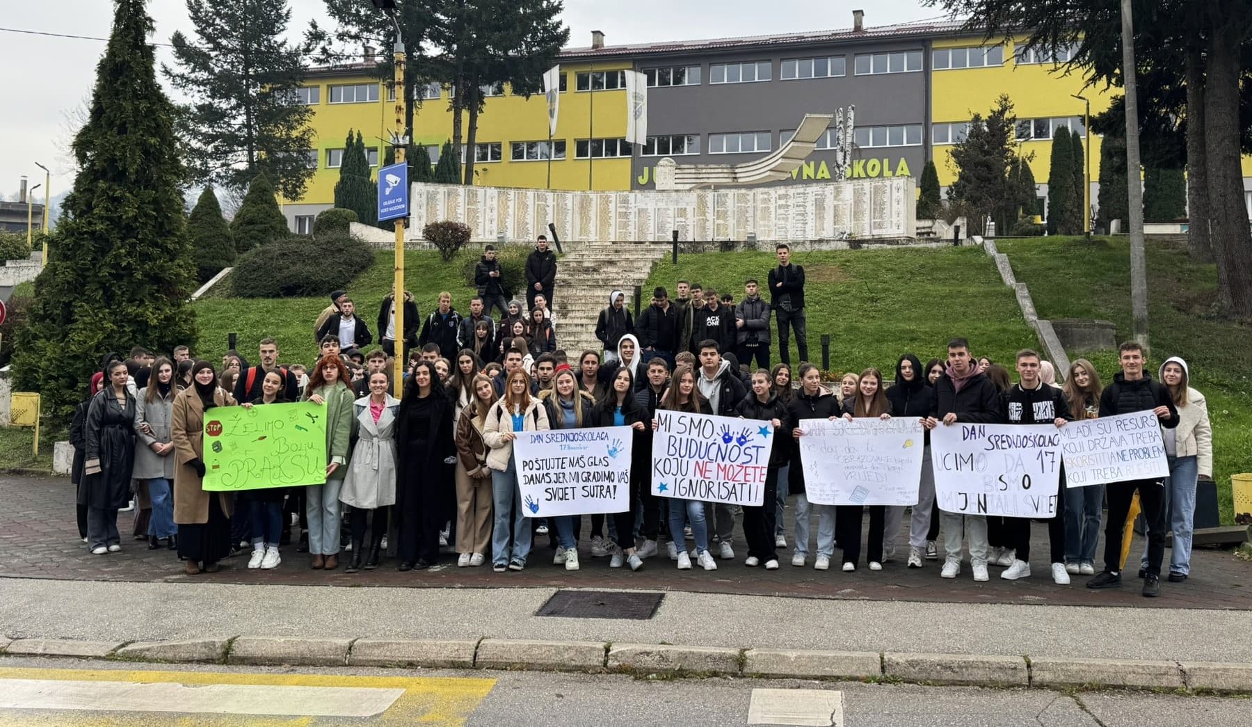 U Zavidovićima danas obilježen Dan srednjoškolaca