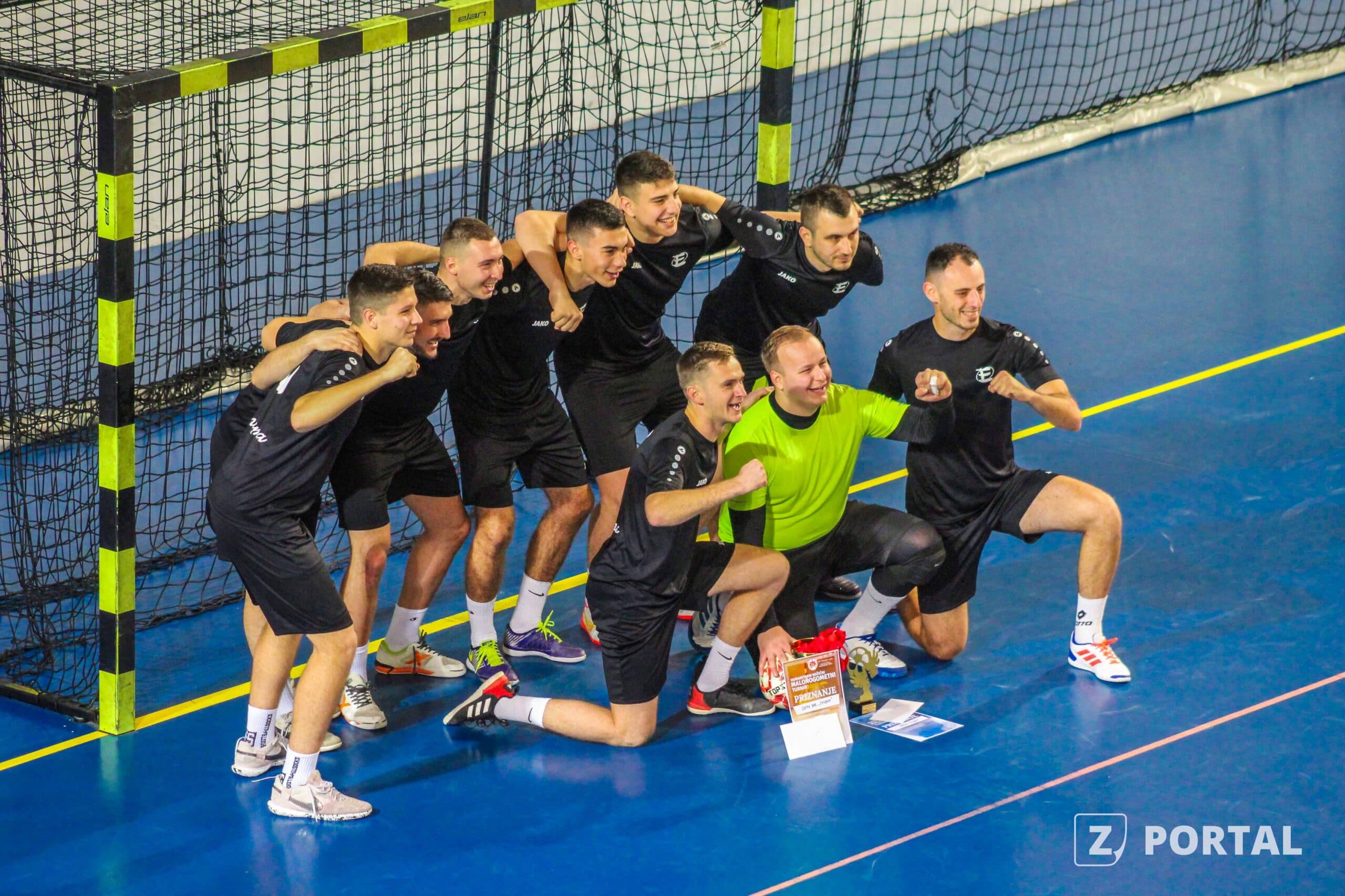 Caffe Bar Enigma pobjednik Božićnog turnira