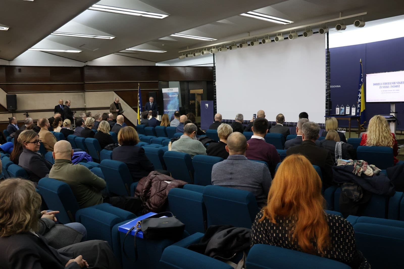 Proglašeni dobitnici federalnih nagrada za nauku za 2024. godinu