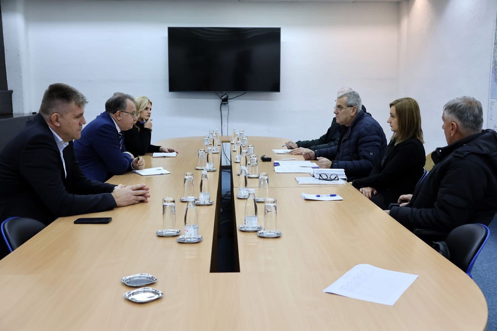 Premijer Nikšić razgovarao s predstavnicima radnika Krivaje