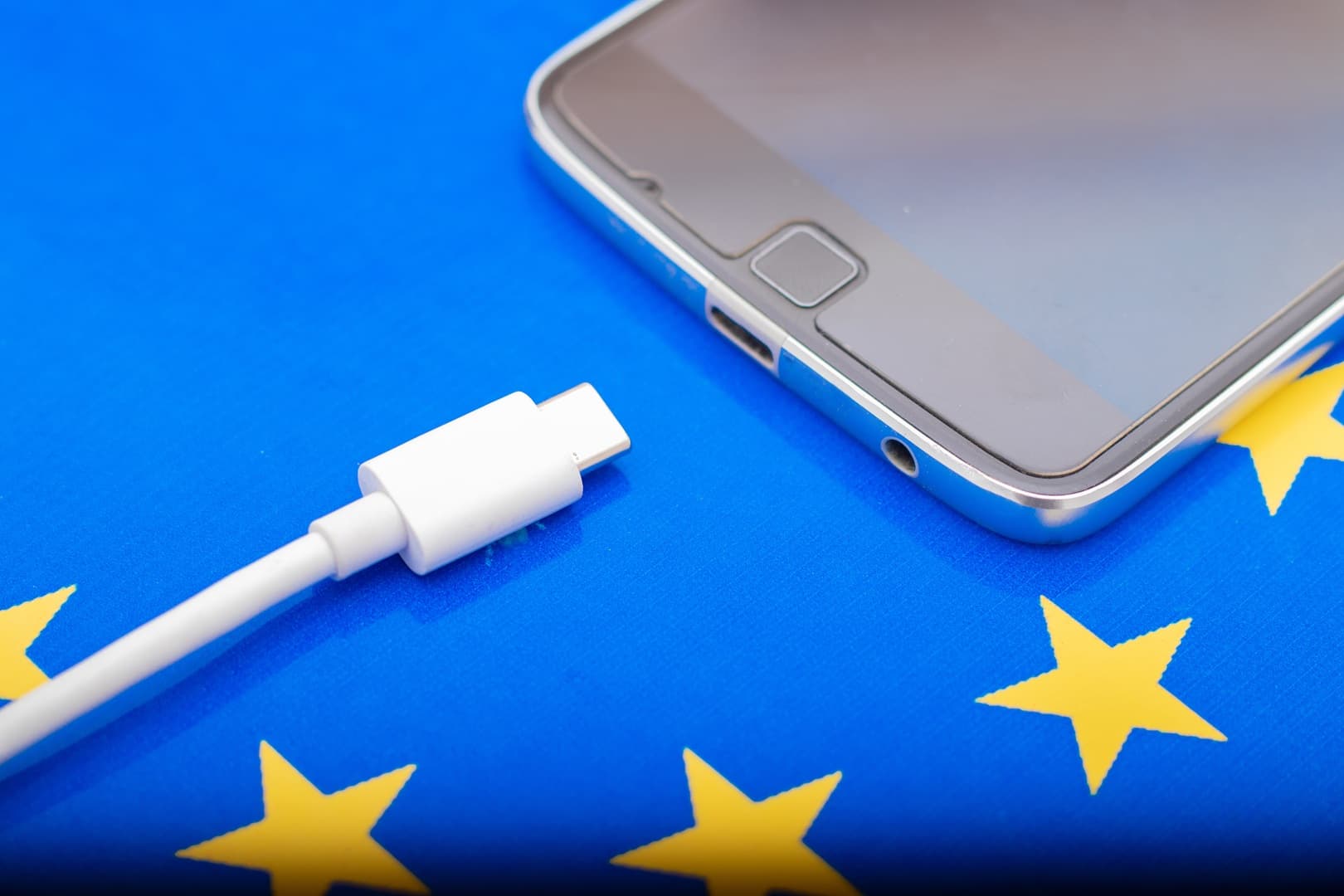 EU regulativa stupila na snagu: Od danas jedinstven punjač za sve uređaje