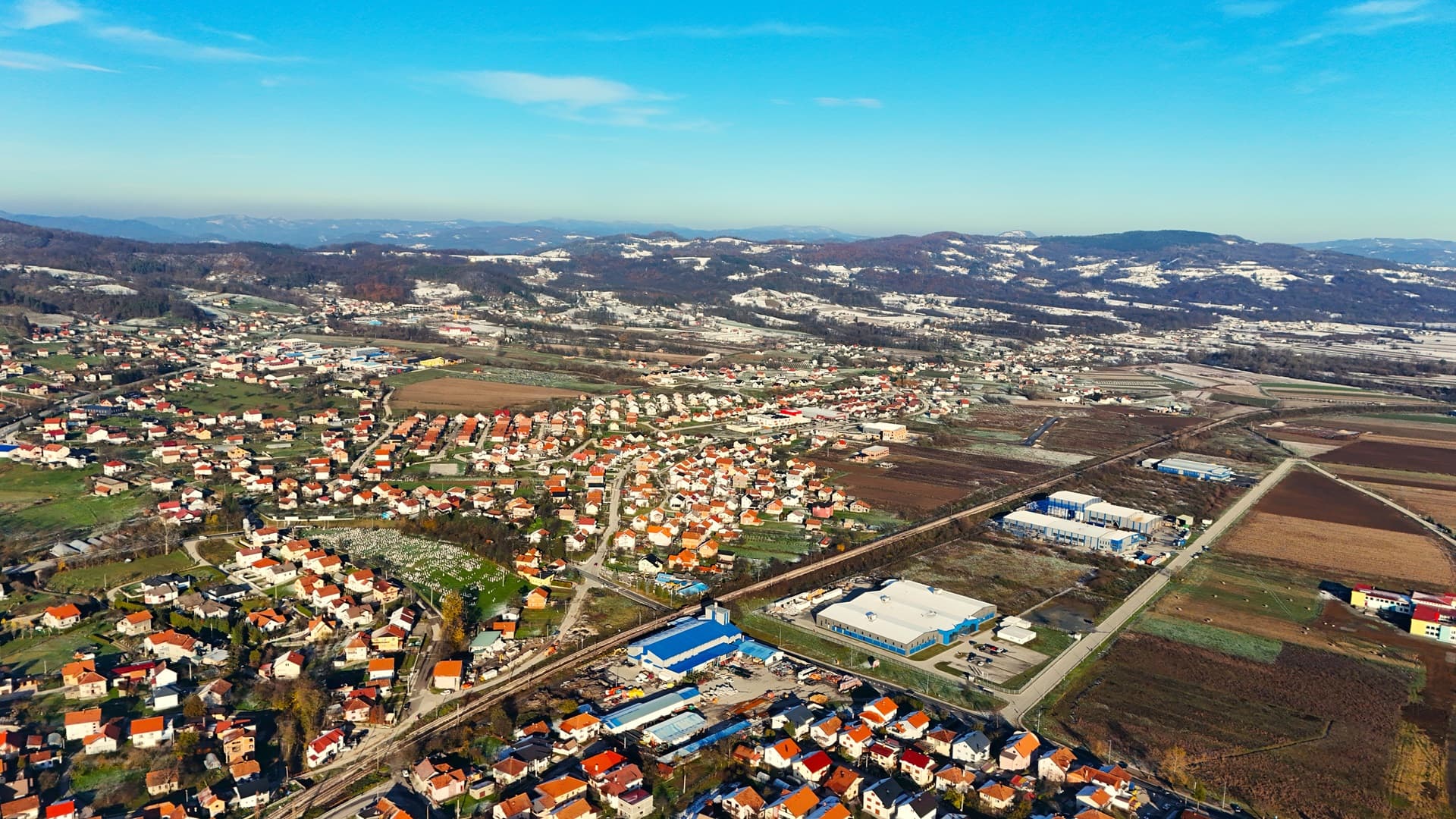 Prognoza vremena: Većinom oblačno, povremeno slabe padavine