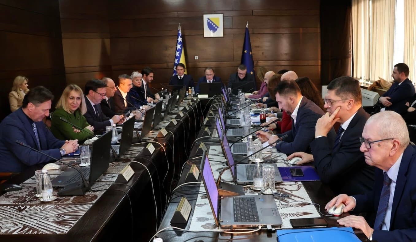 Vlada FBiH utvrdila Prijedlog budžeta za 2025. godinu u iznosu od 8,2 milijarde KM