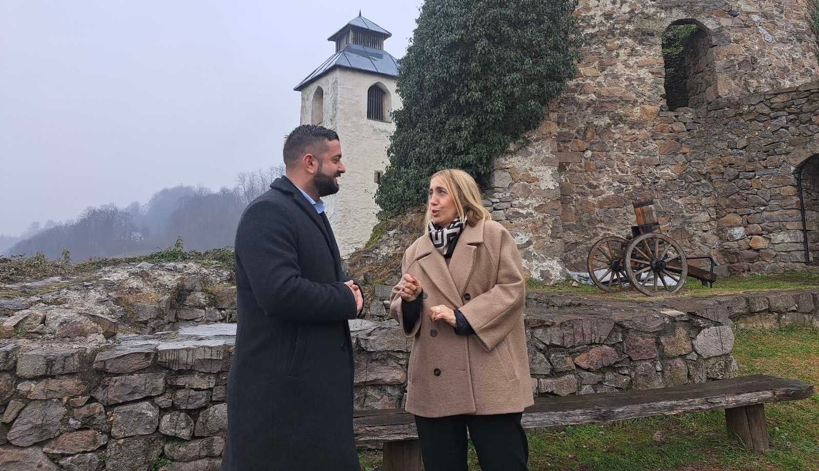 Federalna ministrica Pozder boravila u posjeti Maglaju