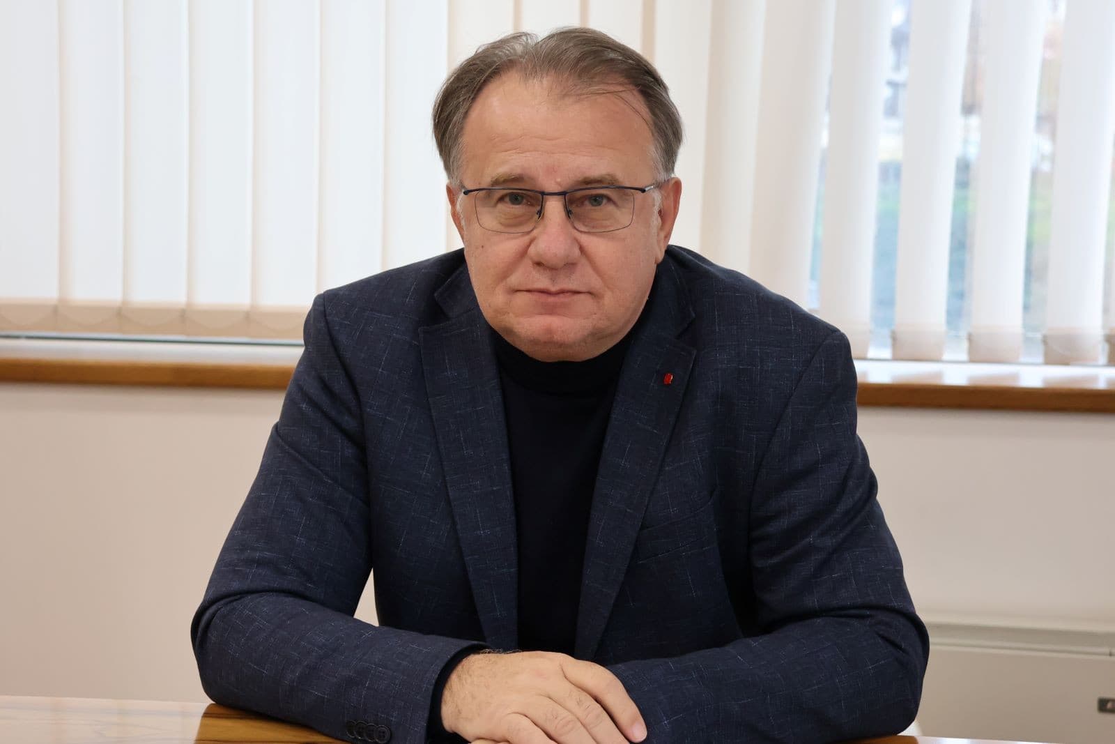 Premijer Nikšić čestitao Božić pravoslavnim vjernicima