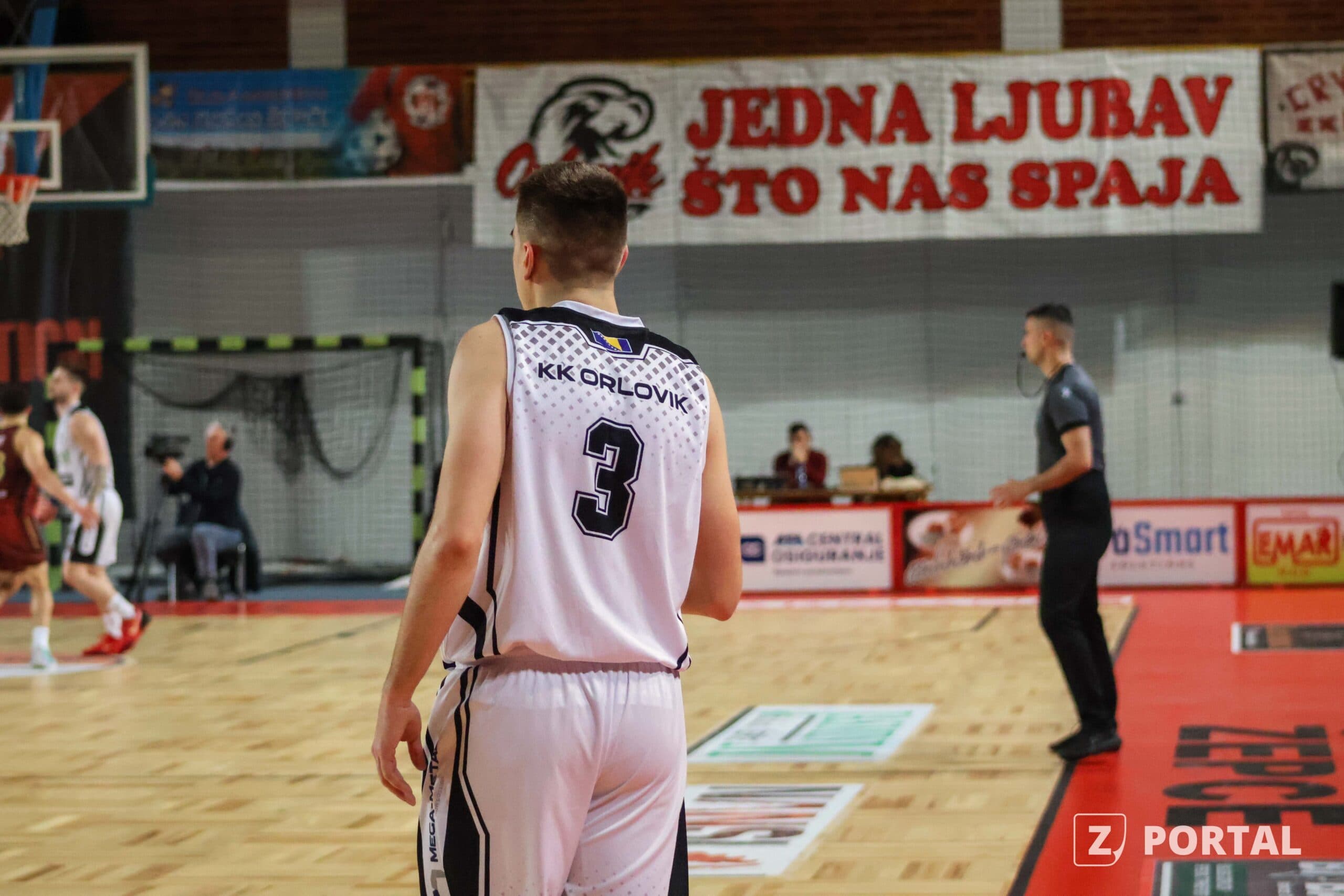 Košarkaši Orlovika stigli do ubjedljive pobjede protiv Radničkog