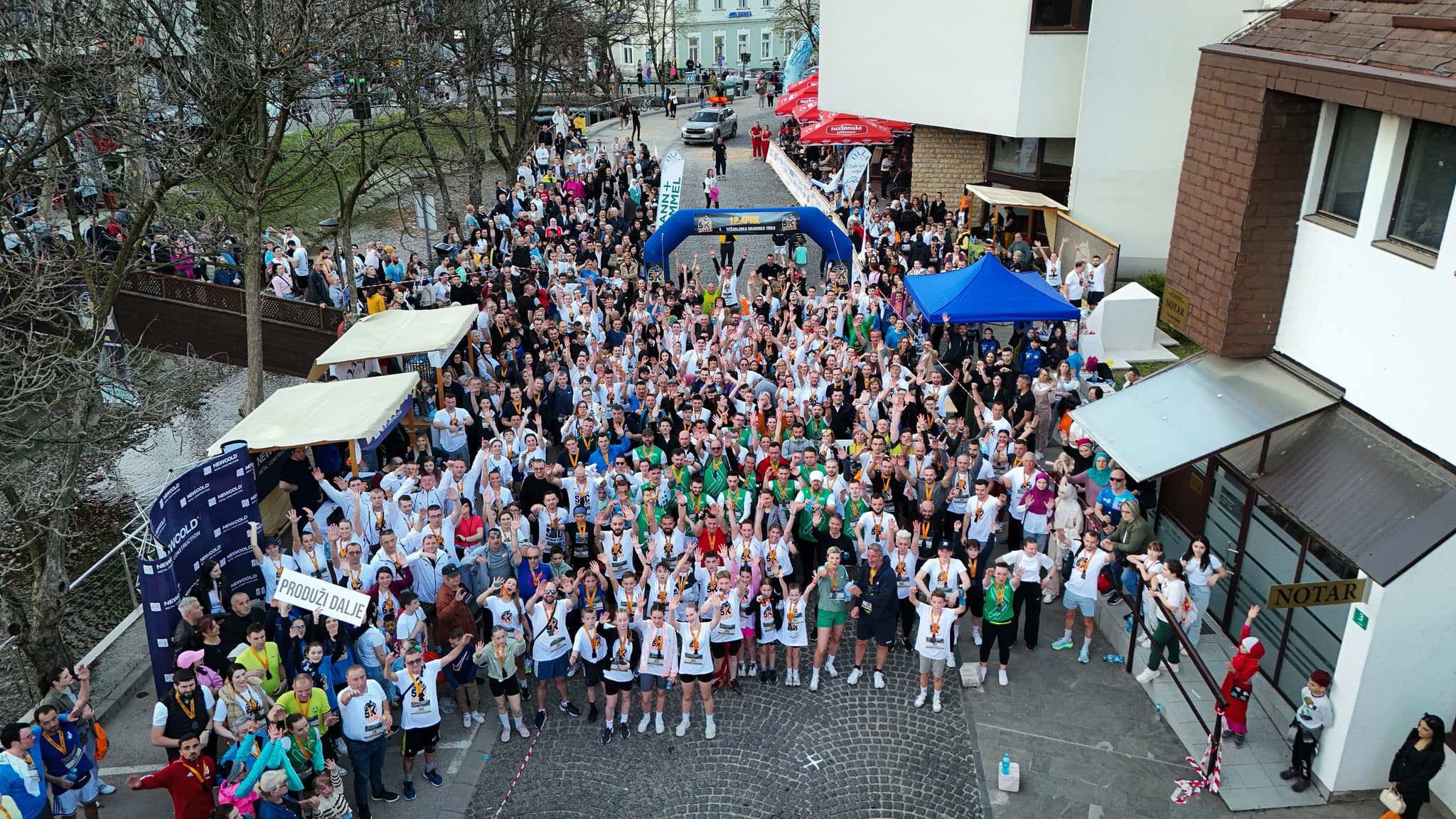 Održana 1. Tešanjska gradska trka: Nastupilo skoro 500 trkača