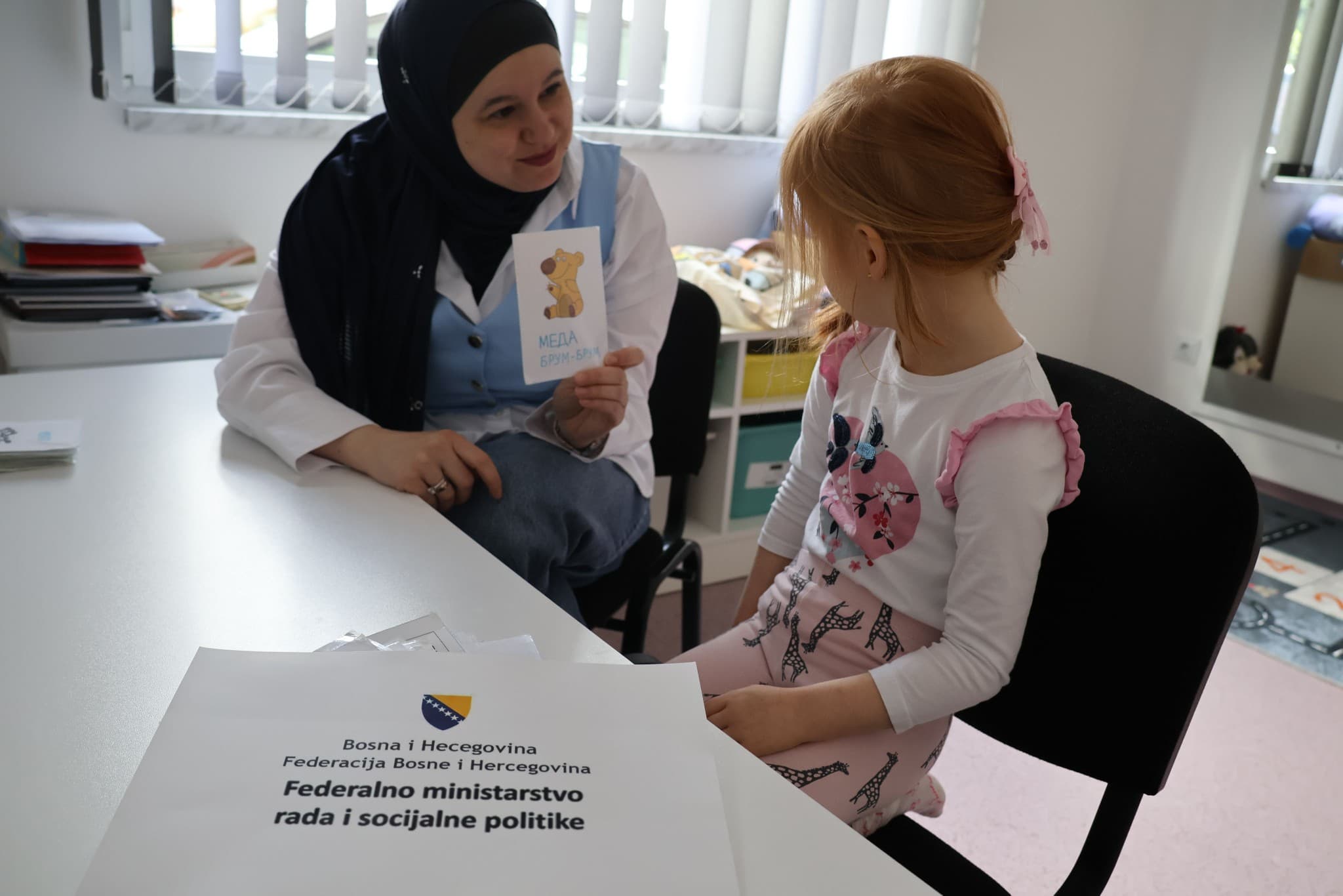 Mala sirena uspješno realizovala Program podrške djeci i porodicama uz podršku FMSRP