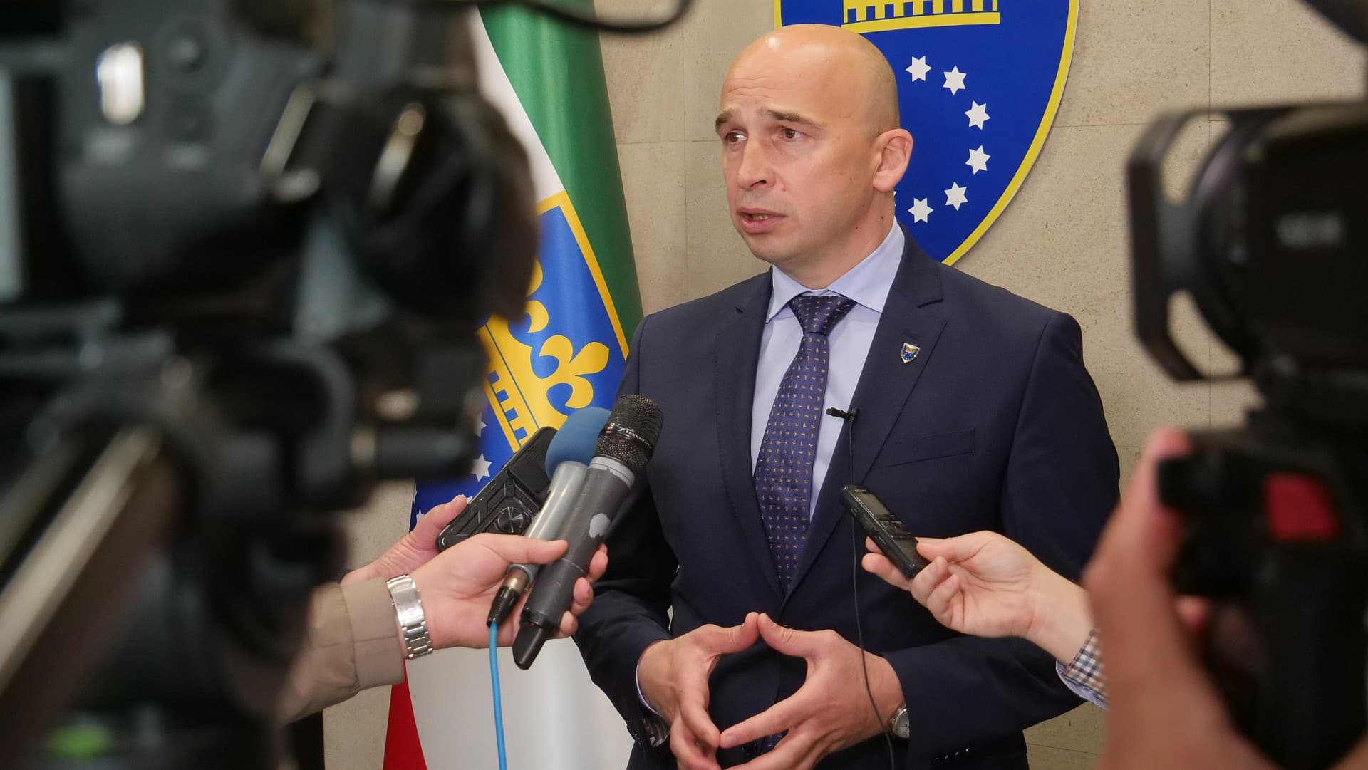 Premijer Vlade ZDK Nezir Pivić uputio bajramsku čestitku