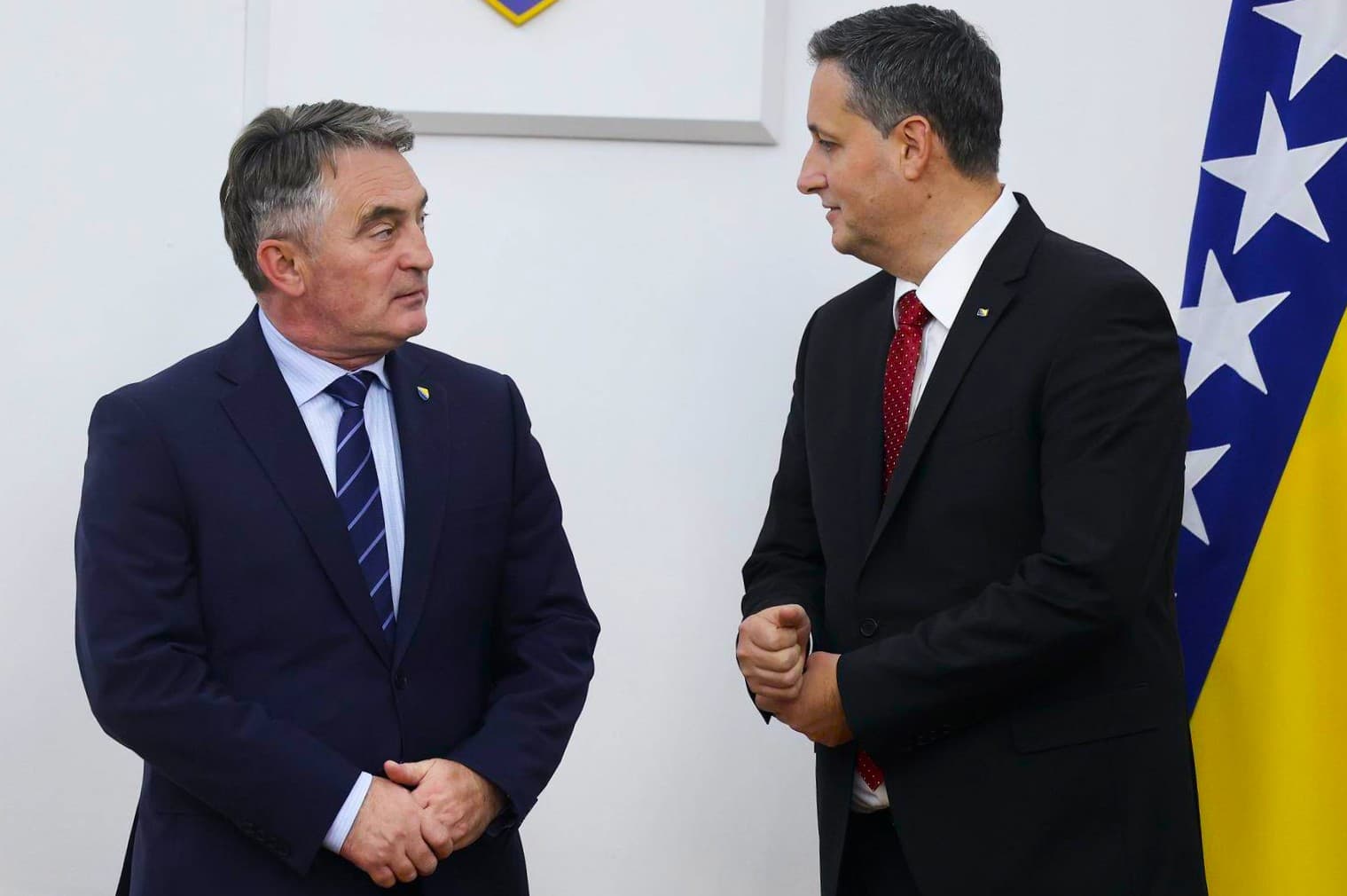 Komšić i Bećirović uputili čestitku u povodu Bajrama