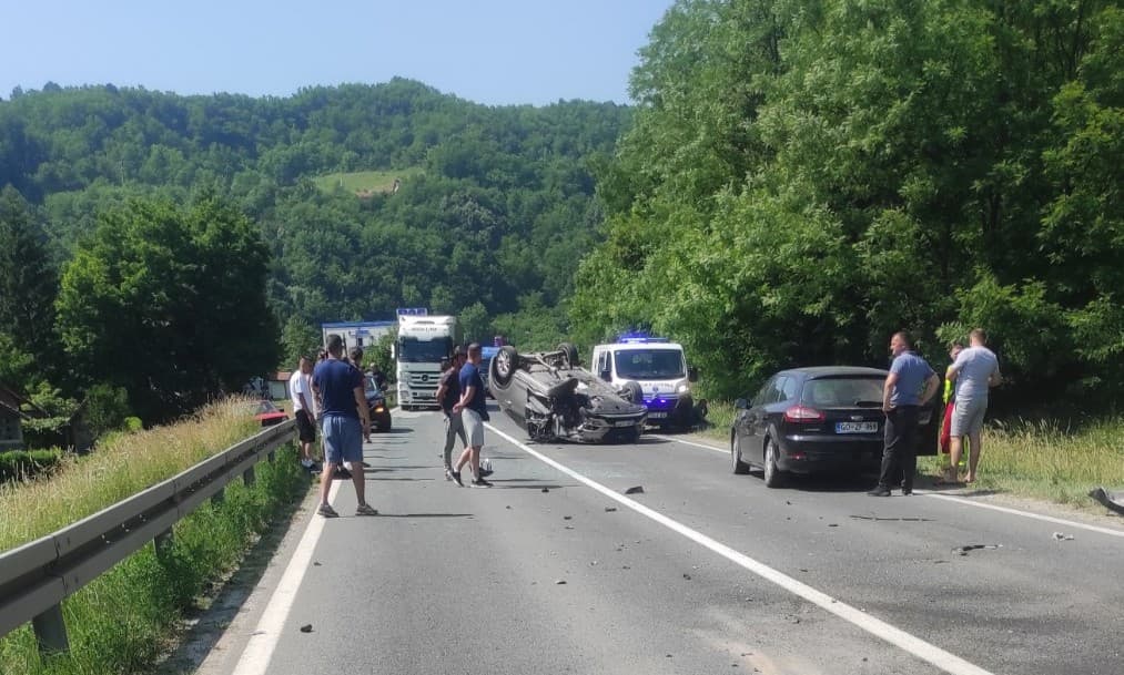 Nezgoda između Žepča i Maglaja, saobraćaj obustavljen