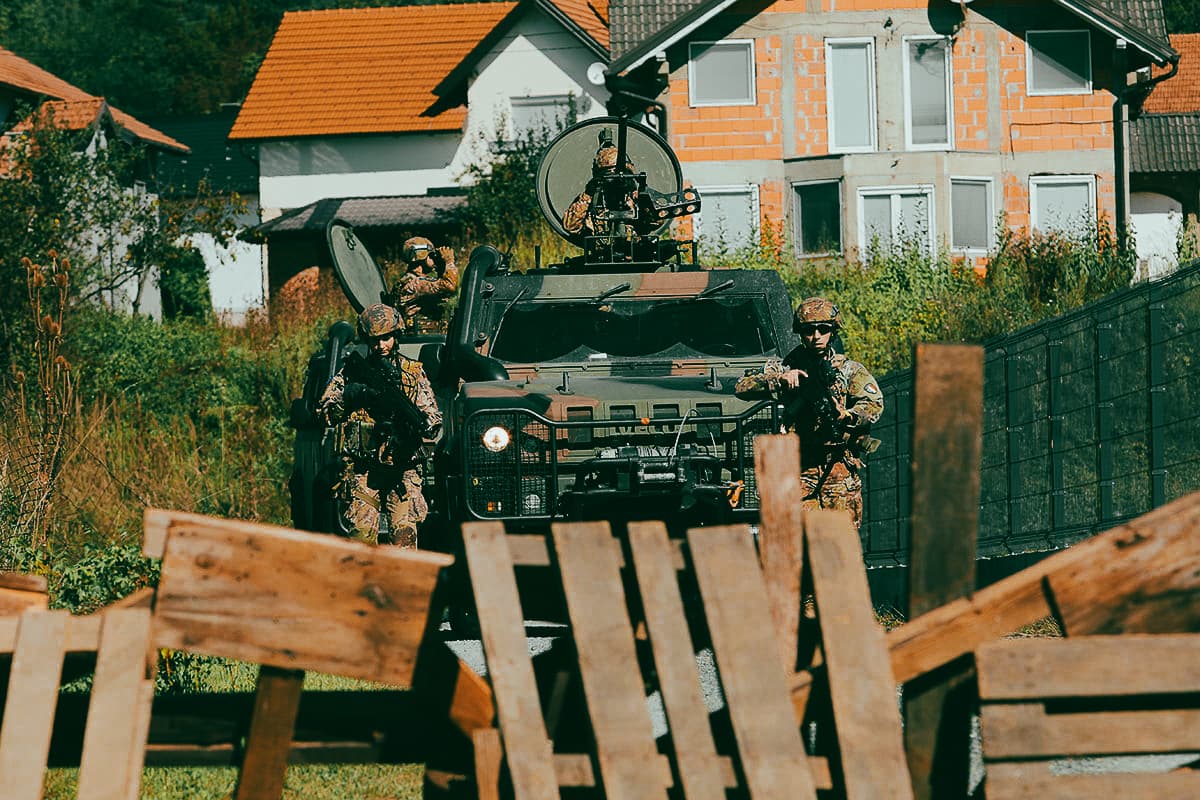 Pripadnici EUFOR-a obavili vježbu u Zavidovićima i Žepču
