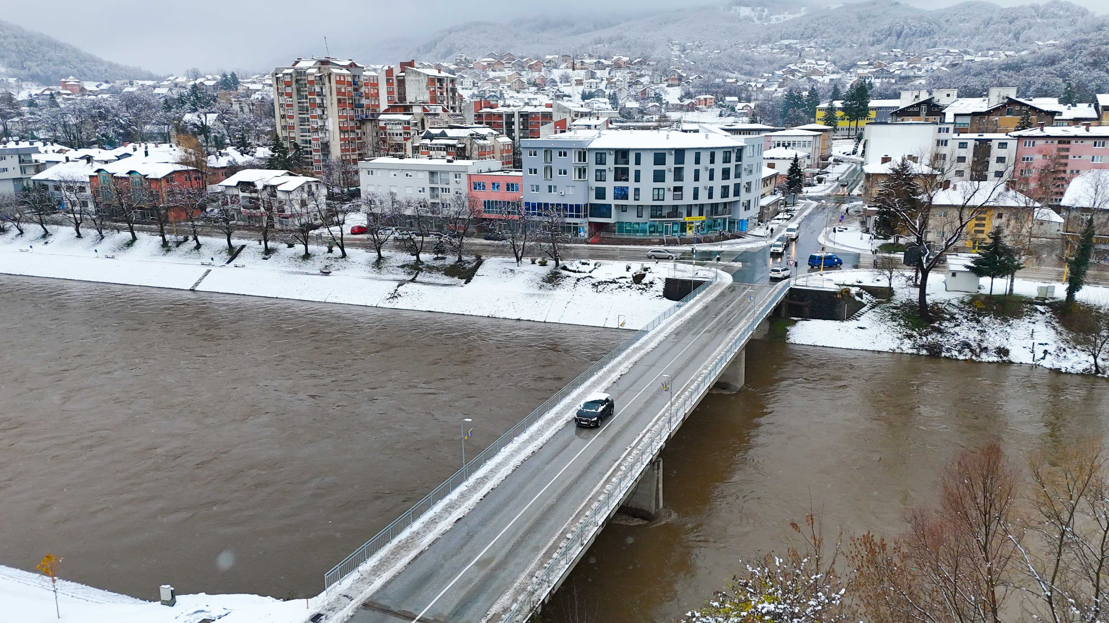 Vremenska prognoza: Danas i sutra pretežno oblačno uz slabije padavine, sunčanije u nedjelju i ponedjeljak