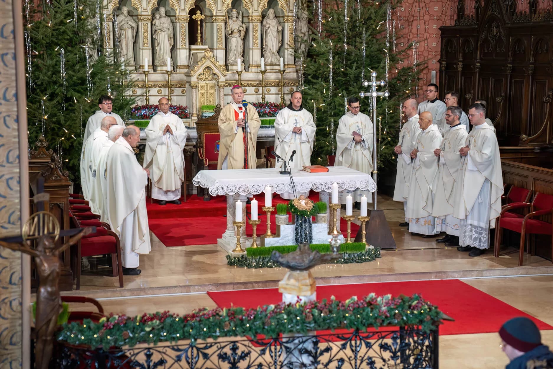 Vrhbosanski nadbiskup metropolita mons. Tomo Vukšić predvodio misu na Badnjak