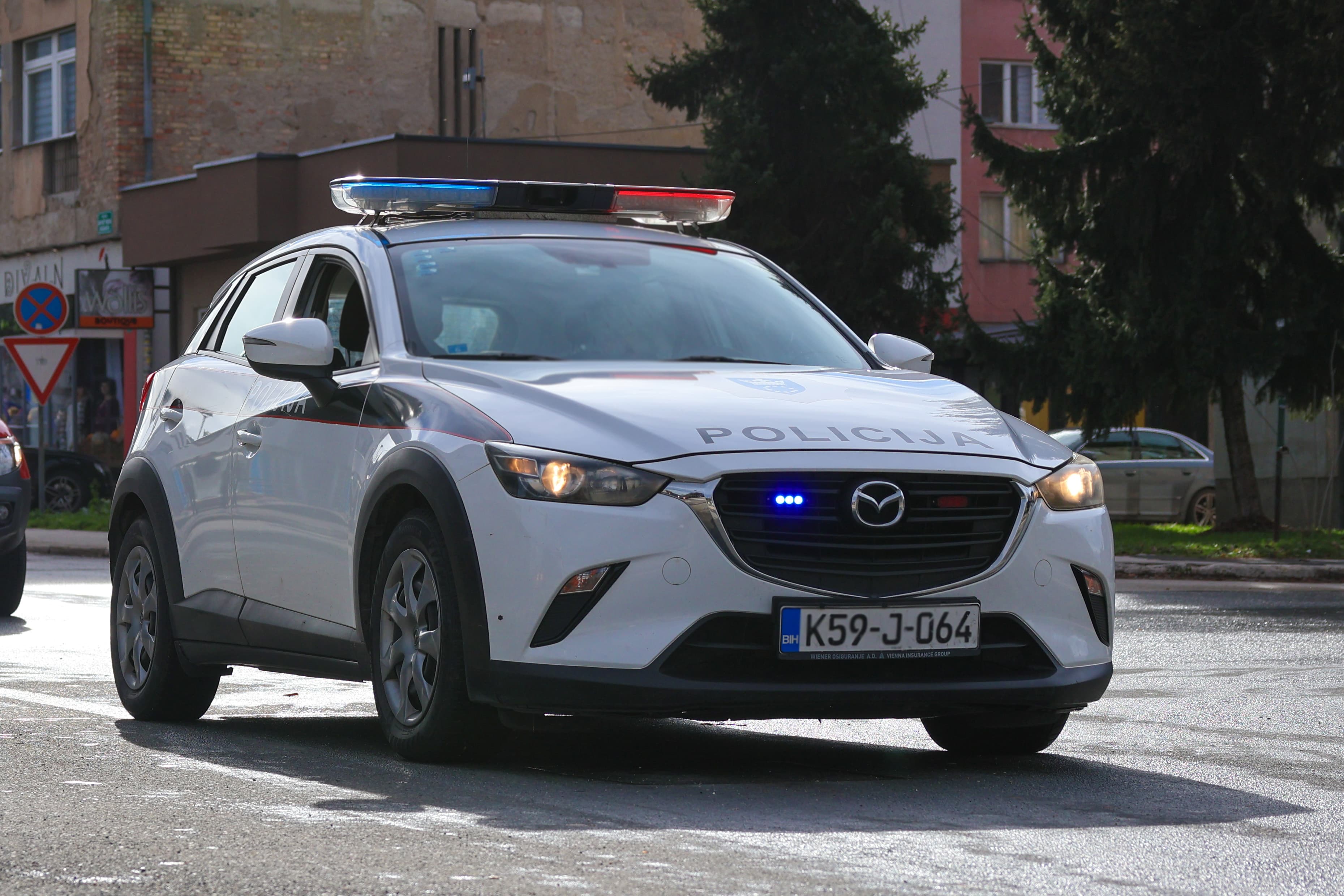 MUP ZDK: Krađa iz ugostiteljskog objekta u Zavidovićima