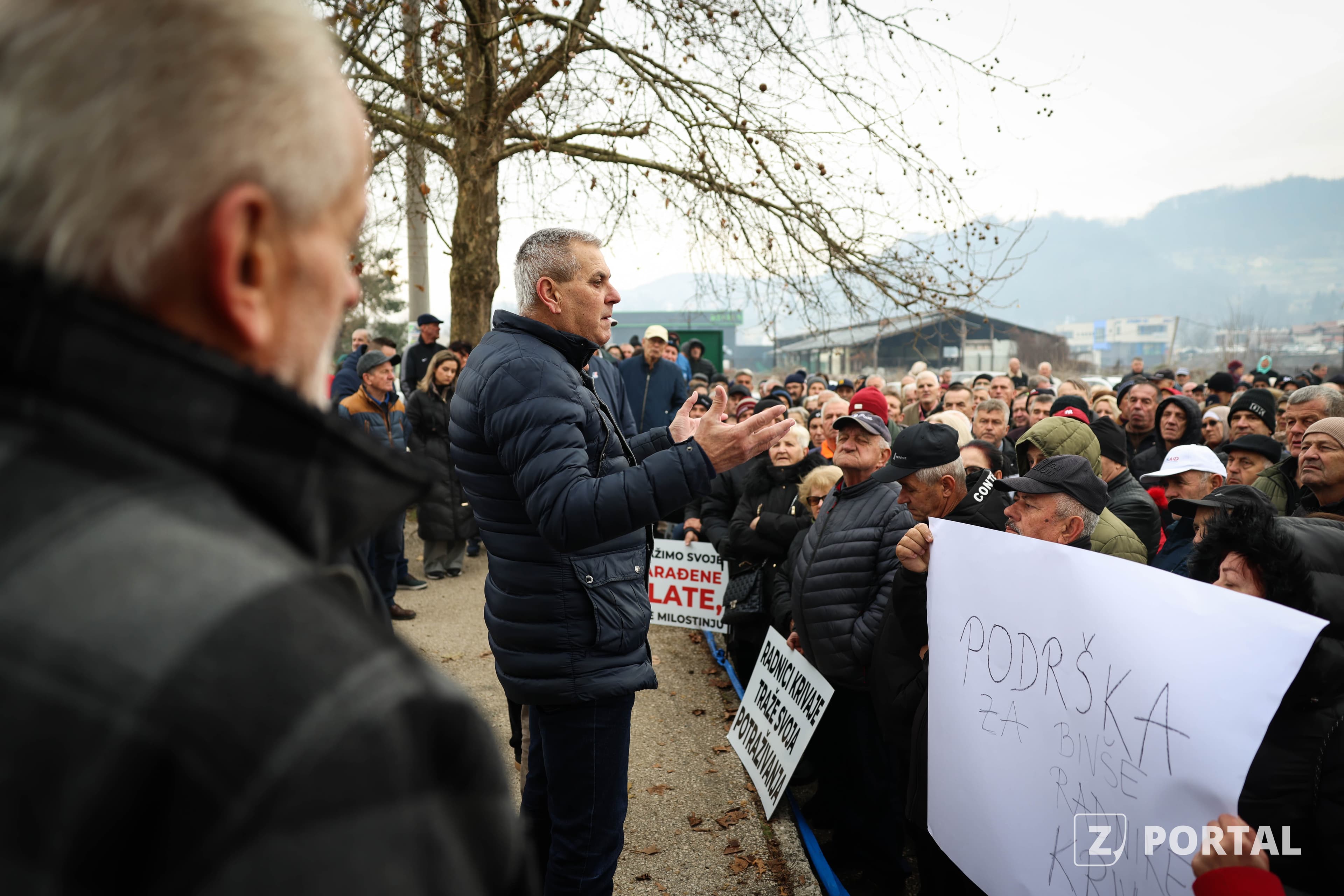 Održan zbor radnika Krivaje, radnici ne odustaju od borbe za svoja prava