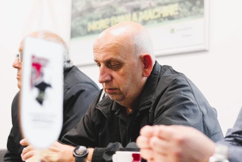 Preminuo Adnan Mešić, istaknuti sportski i prosvjetni radnik