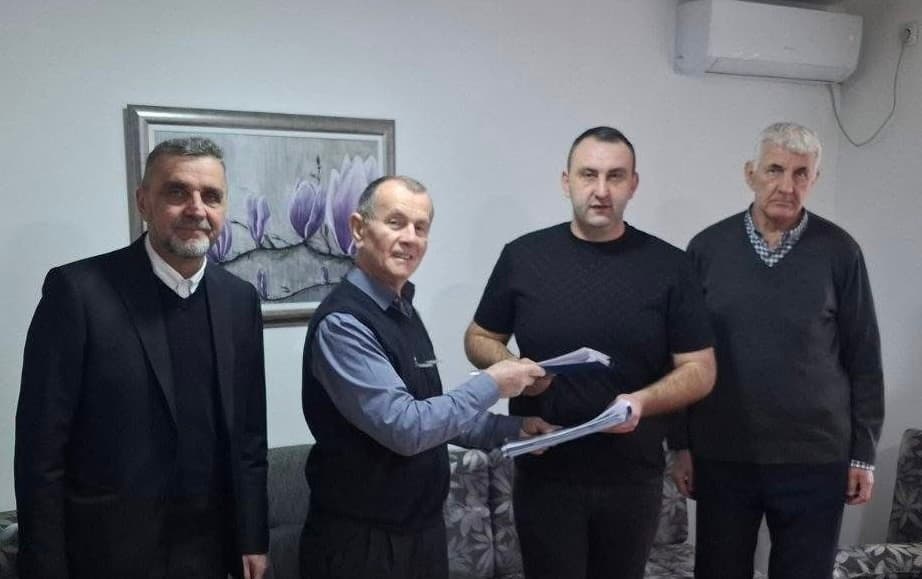 Potpisan sporazum o izgradnji džamije u Ljeskovici, Fehim Tuzlić vakif džamije