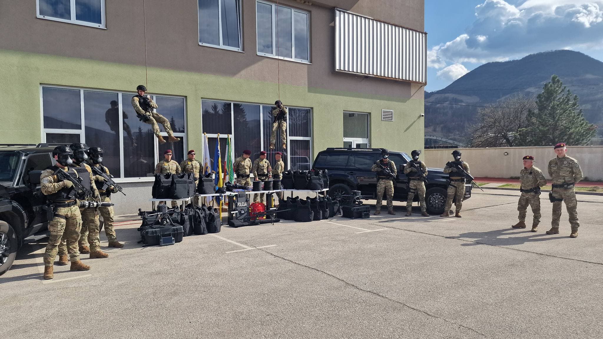 Nabavljena nova oprema za specijalnu policiju MUP-a ZDK