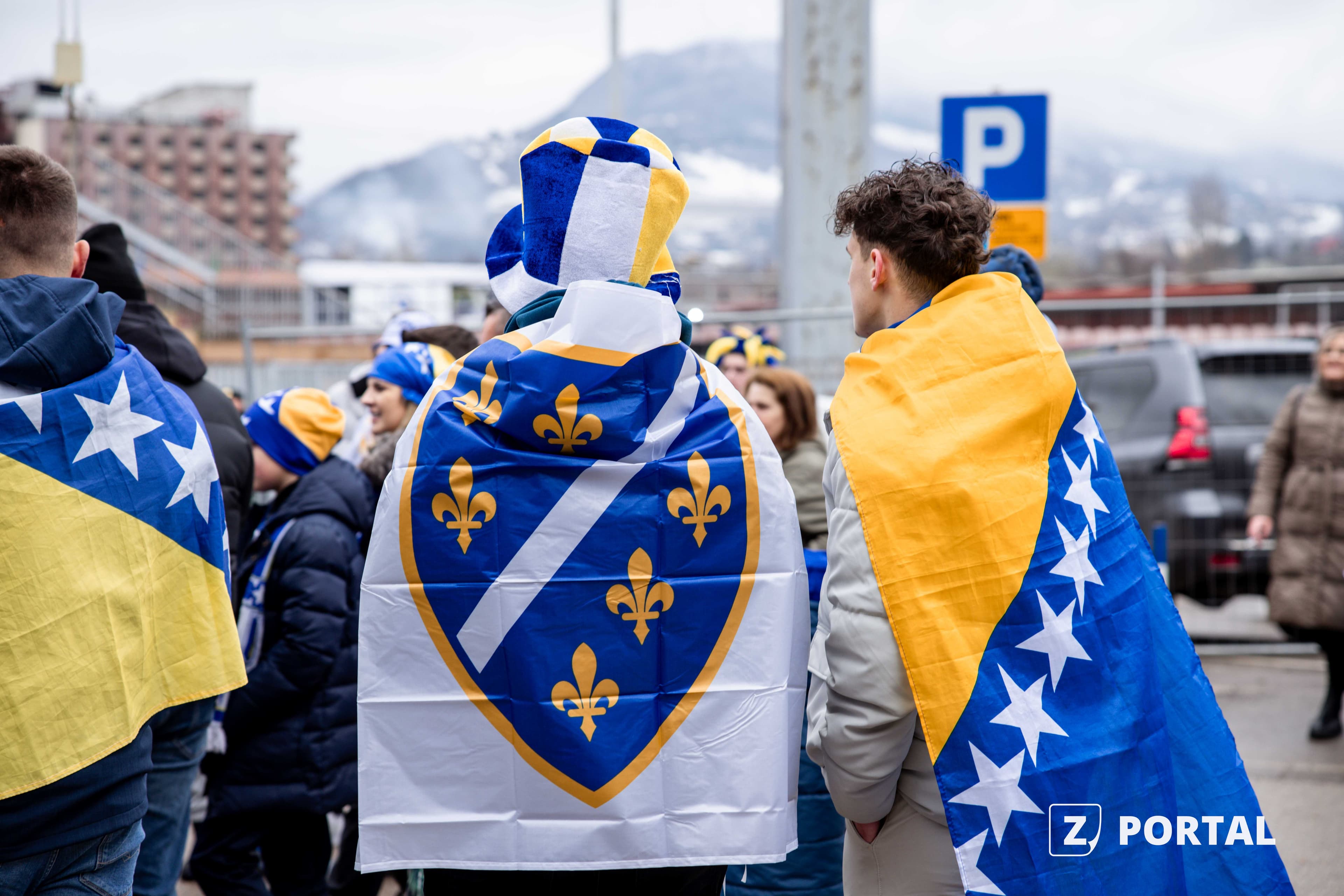 Zenica preplavljena navijačima reprezentacije BiH: Sve je u znaku večerašnje utakmice