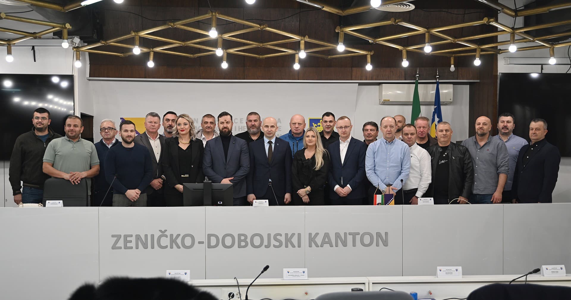 Potpisani ugovori o dodjeli novčanih sredstava za sportske kolektive od posebnog značaja za ZDK