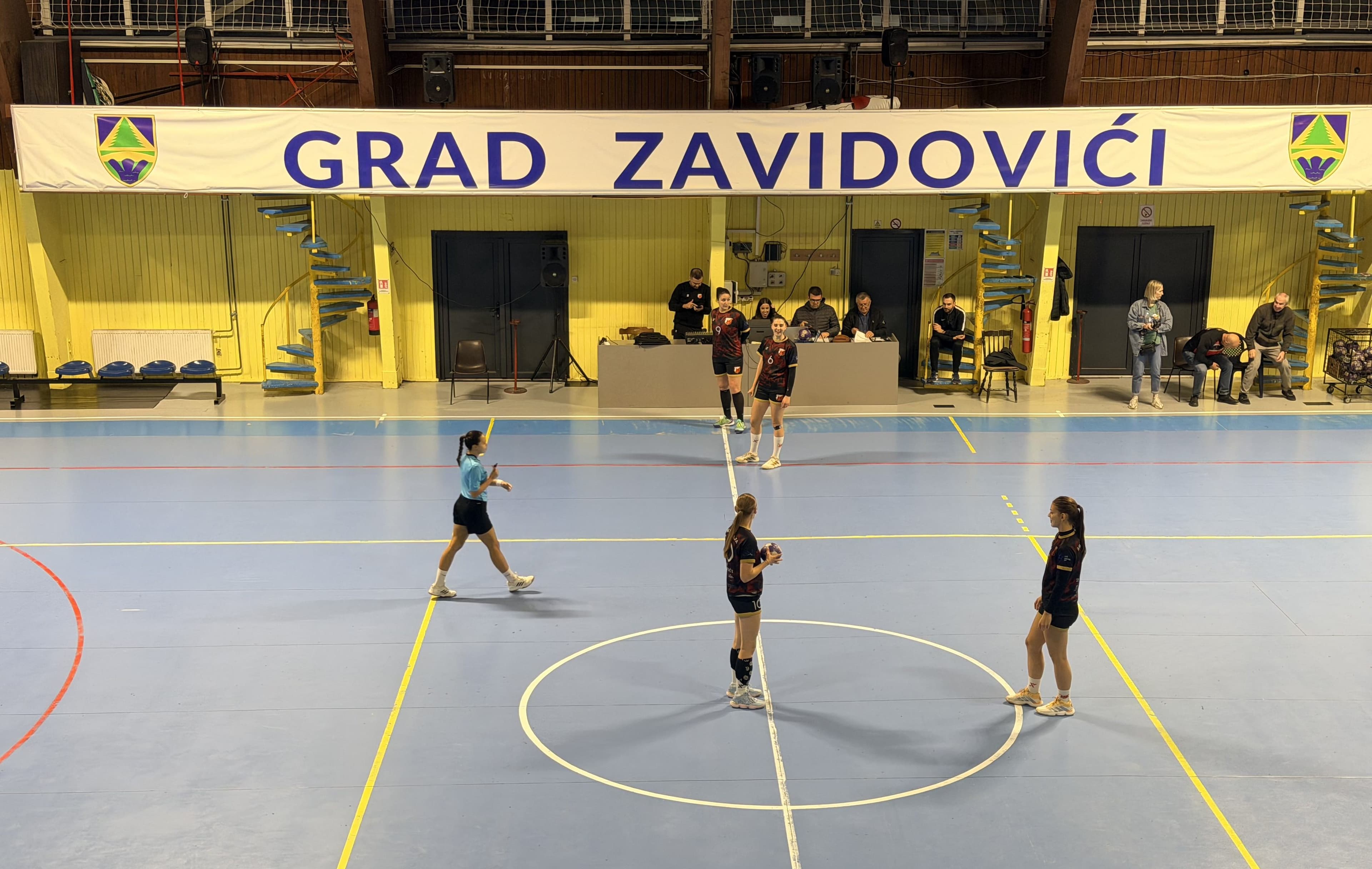Rukometašicama Krivaje pobjeda službenim rezultatom na startu sezone