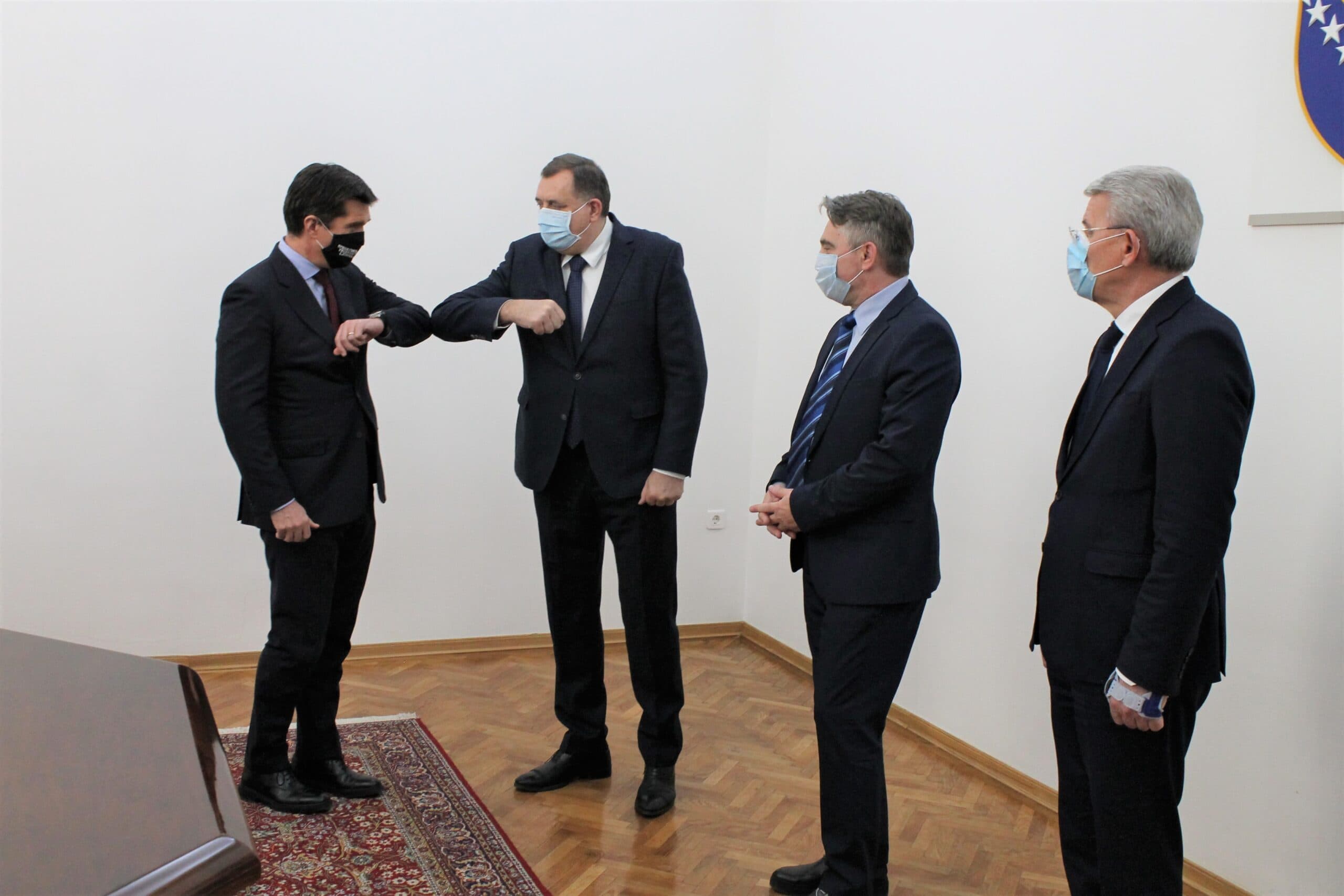 Članovi Predsjedništva BiH sastali se s američkim ambasadorom