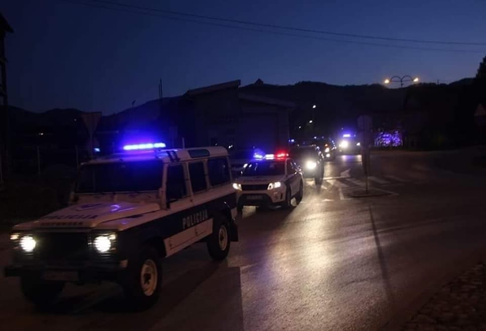 U nastavku operativne akcije META jutros počeli pretresi na 22 lokacije