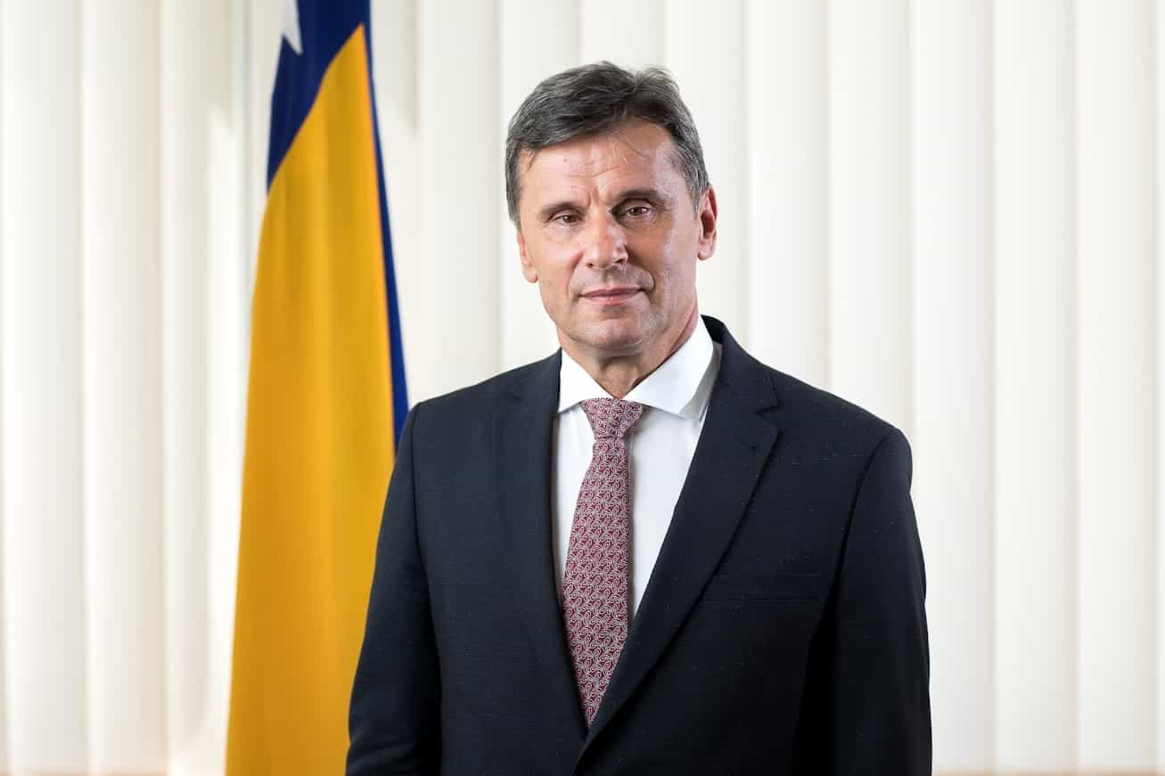 Bajramska čestitka premijera Vlade FBiH Fadila Novalića