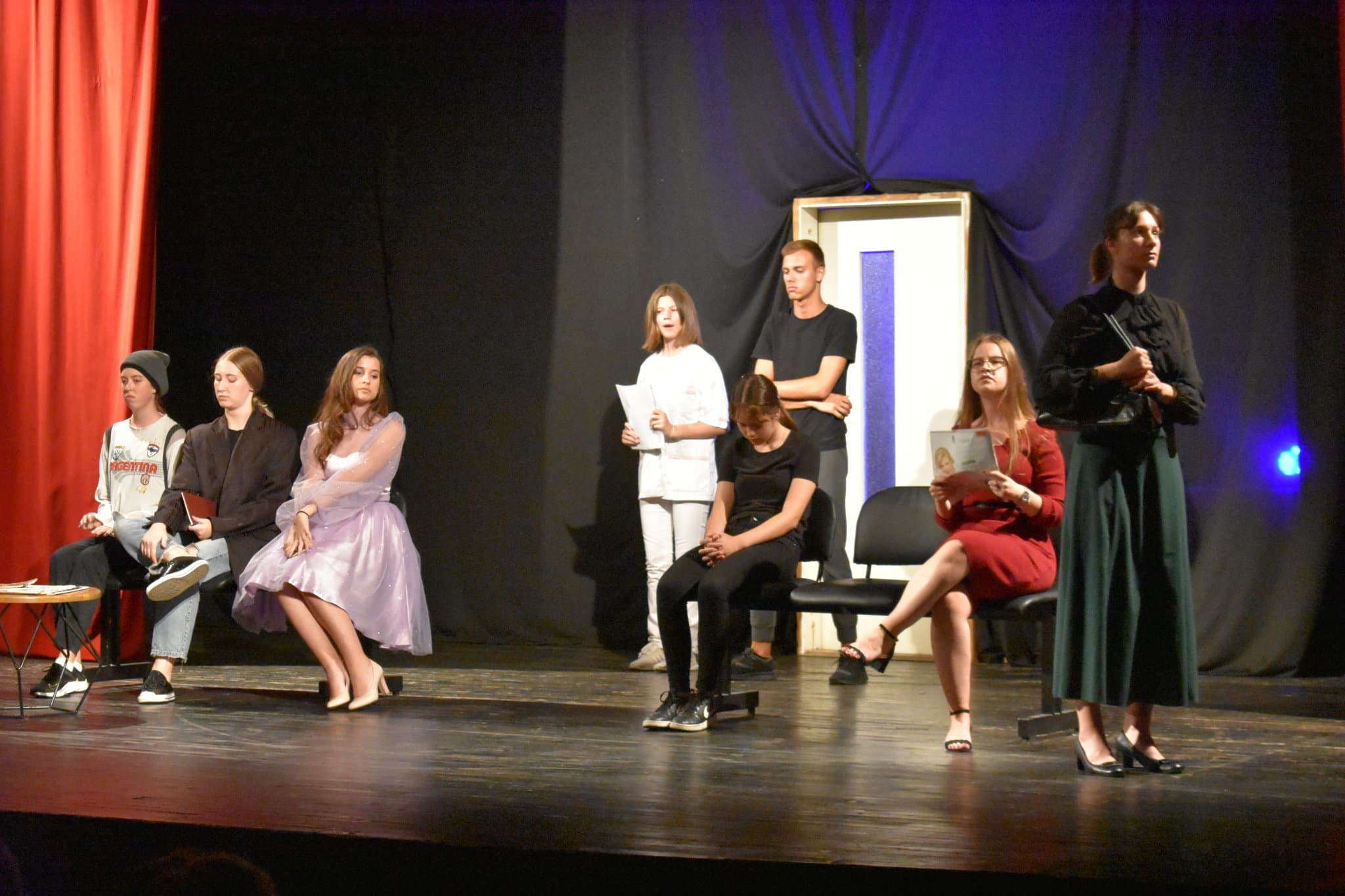 Održana premijera predstave “Čekaonica” u produkciji Centra za kulturu Zavidovići