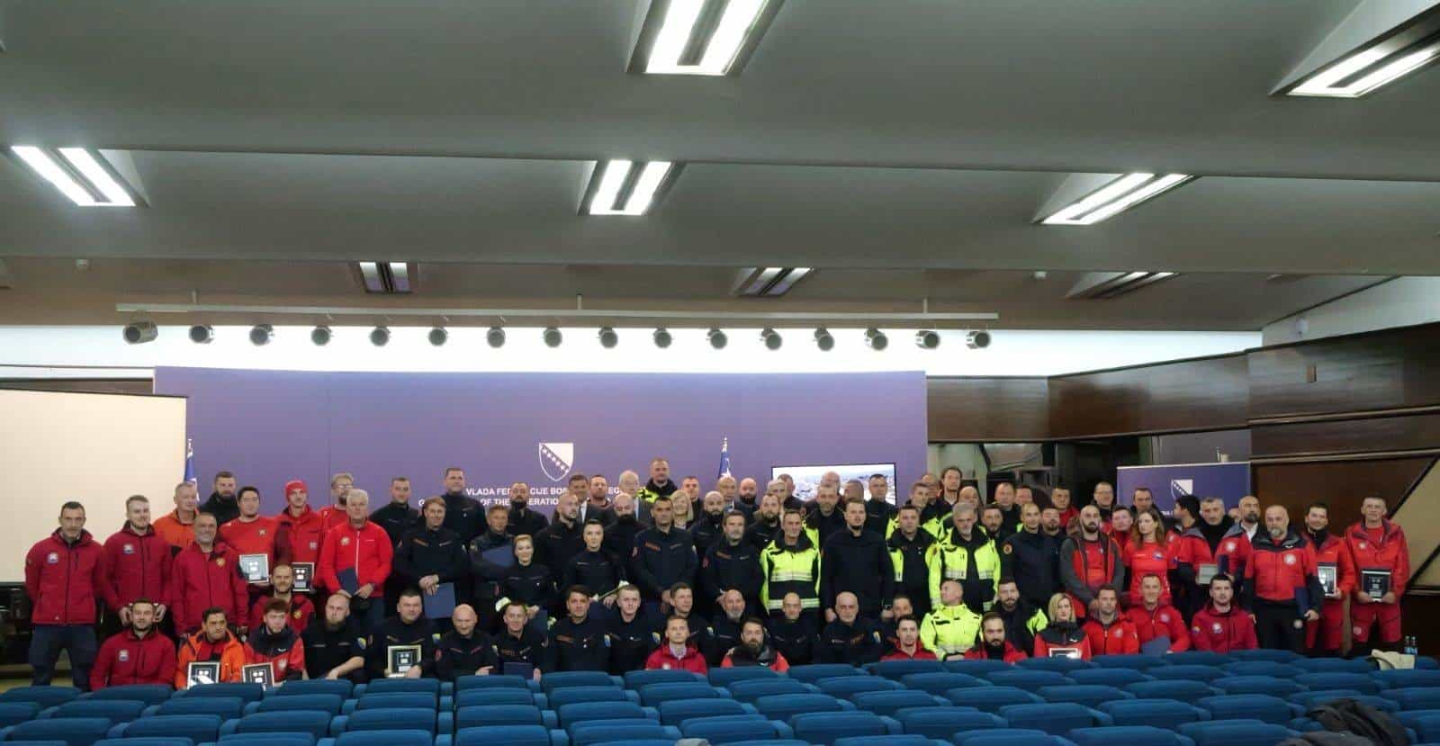 Članovi spasilačkih timova FUCZ i GSS FBiH odlikovani posebnim priznanjima