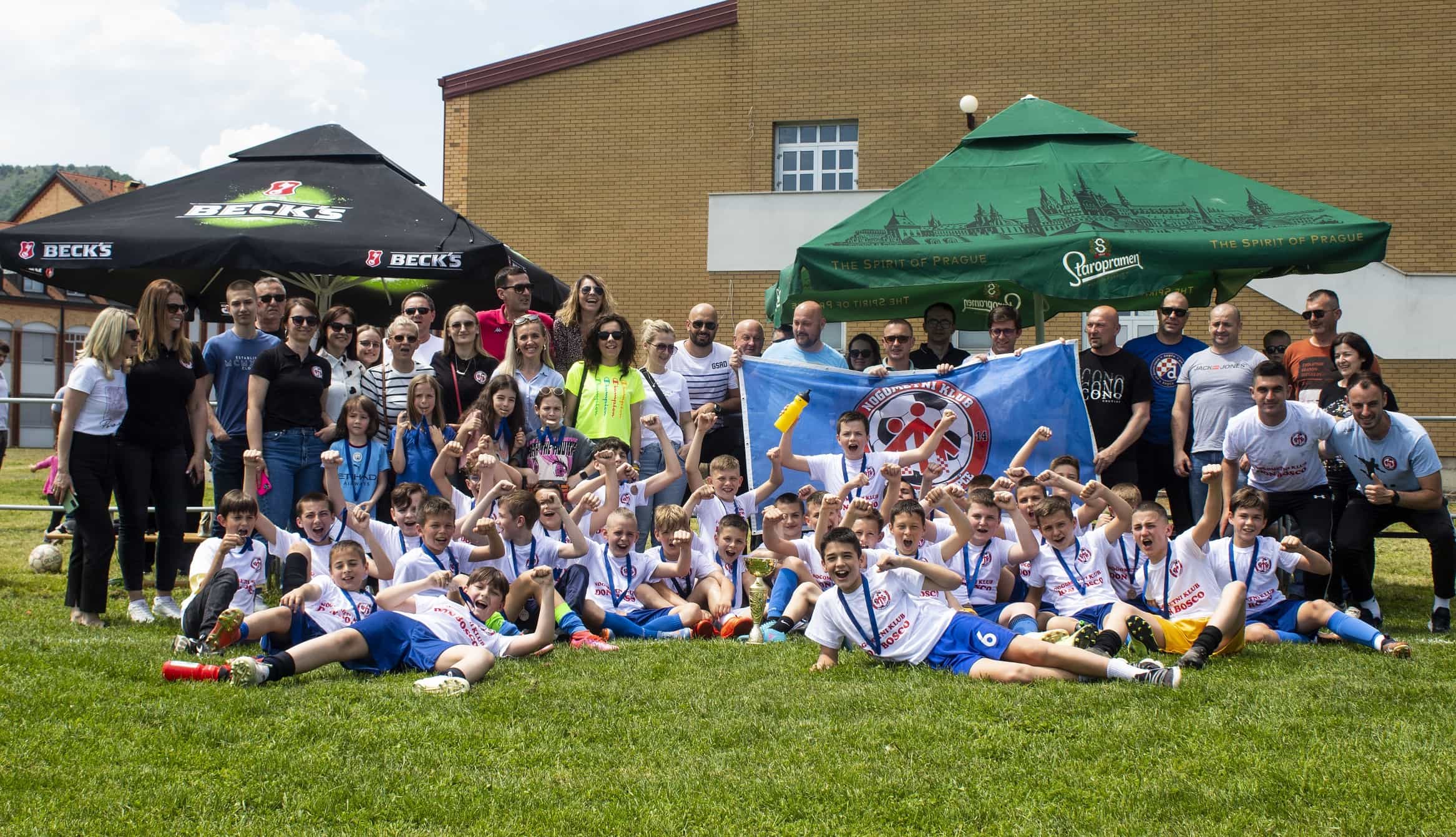 Dječaci iz NK Don Bosco putuju na kamp u organizaciji VfL Wolfsburg