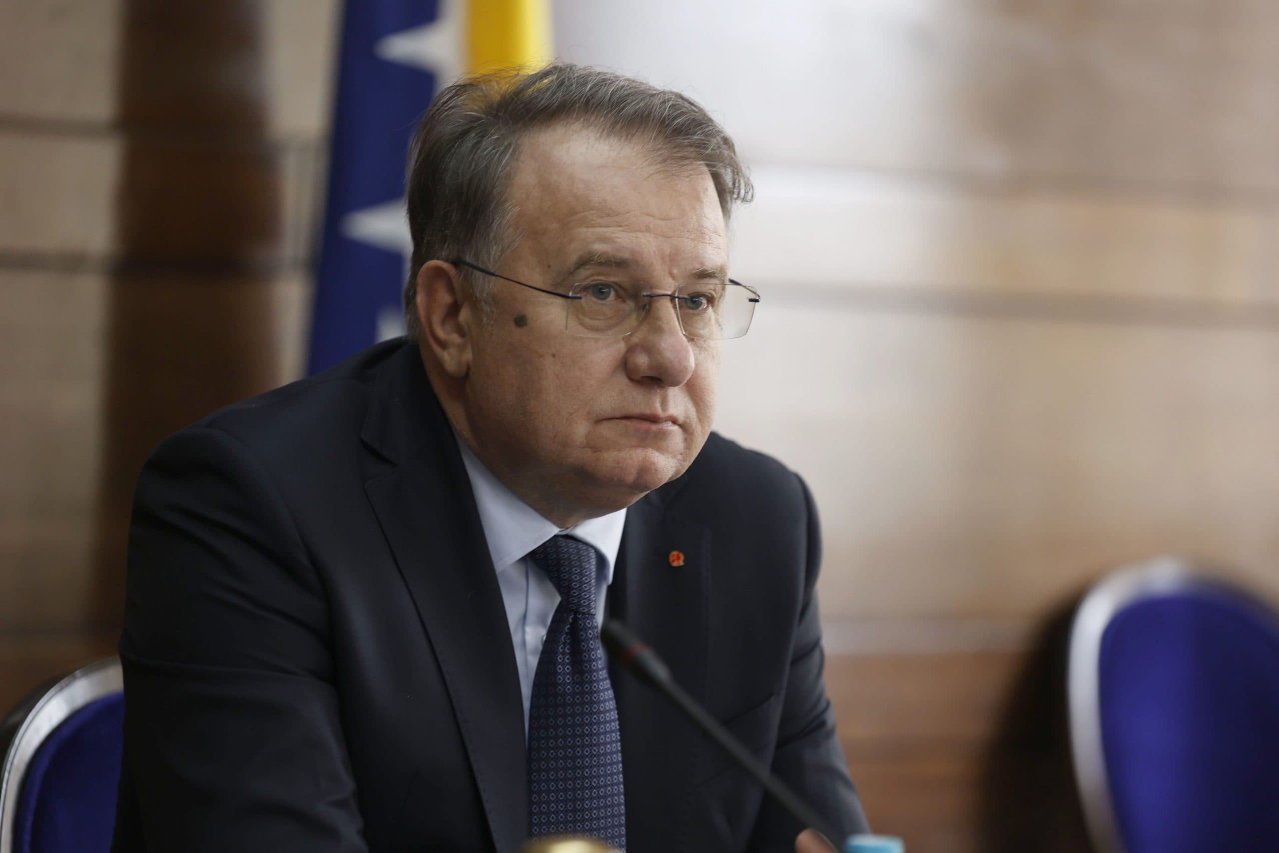 Federalni premijer Nermin Nikšić uputio čestitku u povodu Vaskrsa