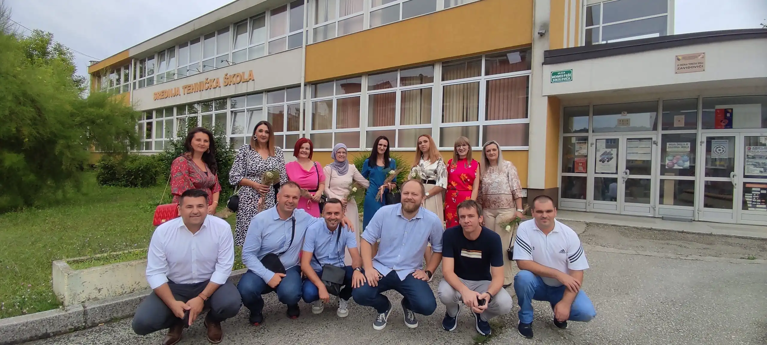 Učenici prve generacije ekonomskih tehničara STŠ Zavidovići obilježili 20. godišnjicu mature