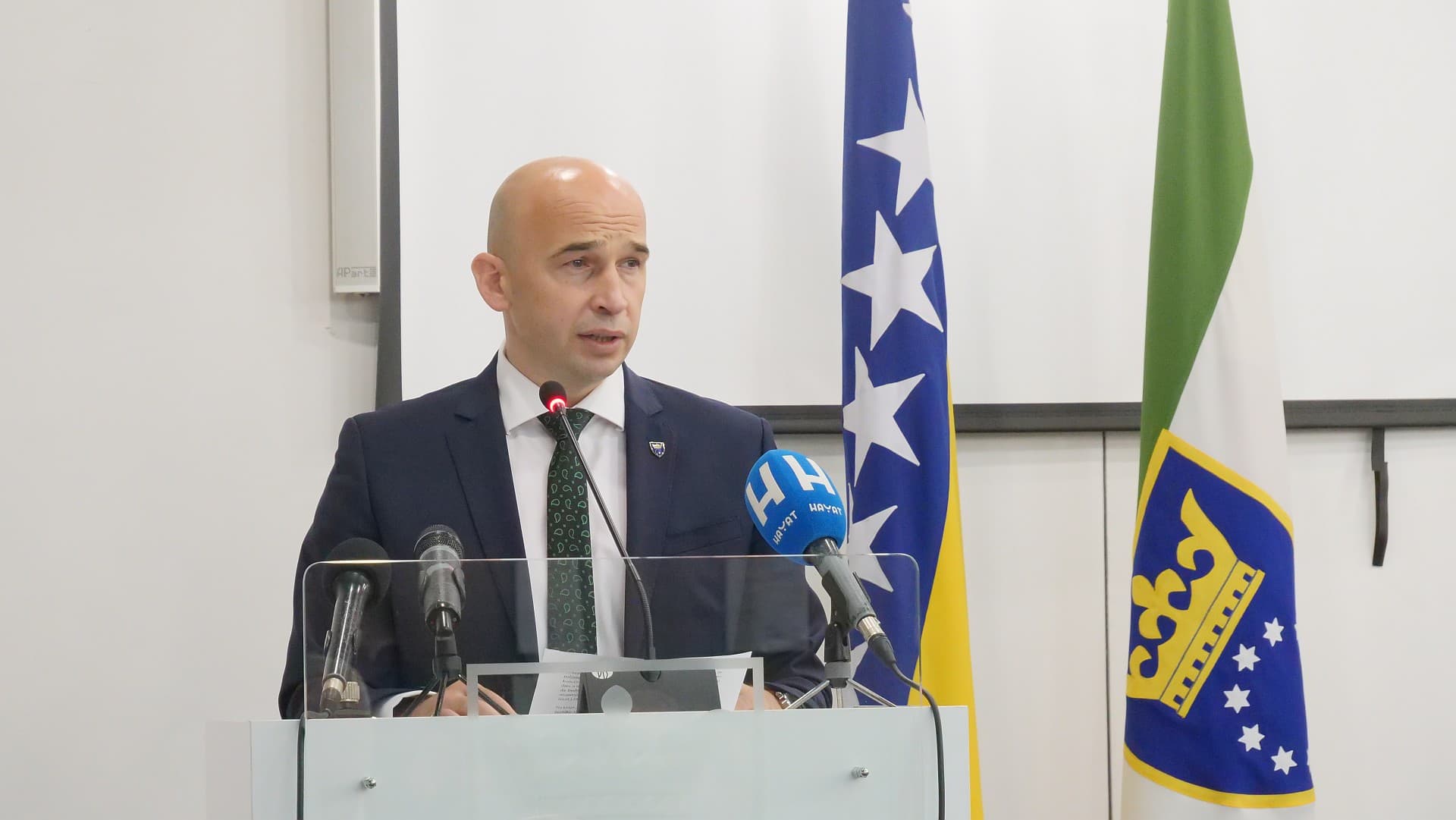 Kantonalni premijer Pivić čestitao Dan nezavisnosti Bosne i Hercegovine