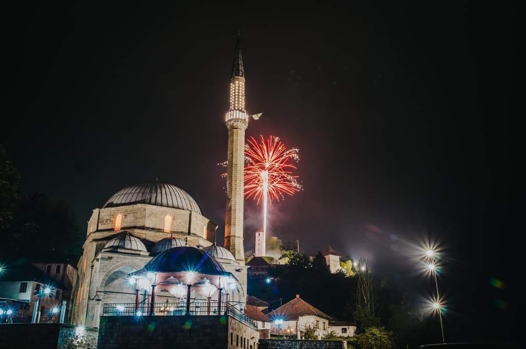 Završen mjesec Ramazan, sutra prvi dan Bajrama