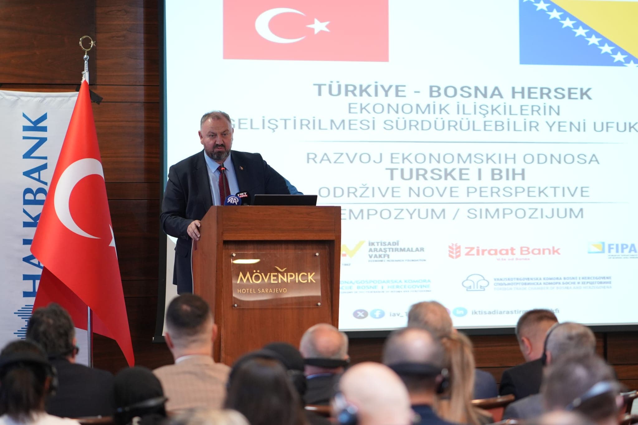 Ministar Šibonjić na ekonomskom simpoziju: Bez snažne privrede, sretnih radnika i poduzetnika nema ni snažne države