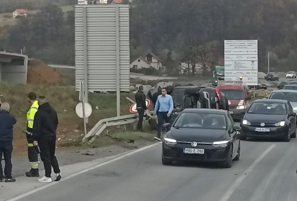 Saobraćajna nezgoda na magistrali između Žepča i Maglaja