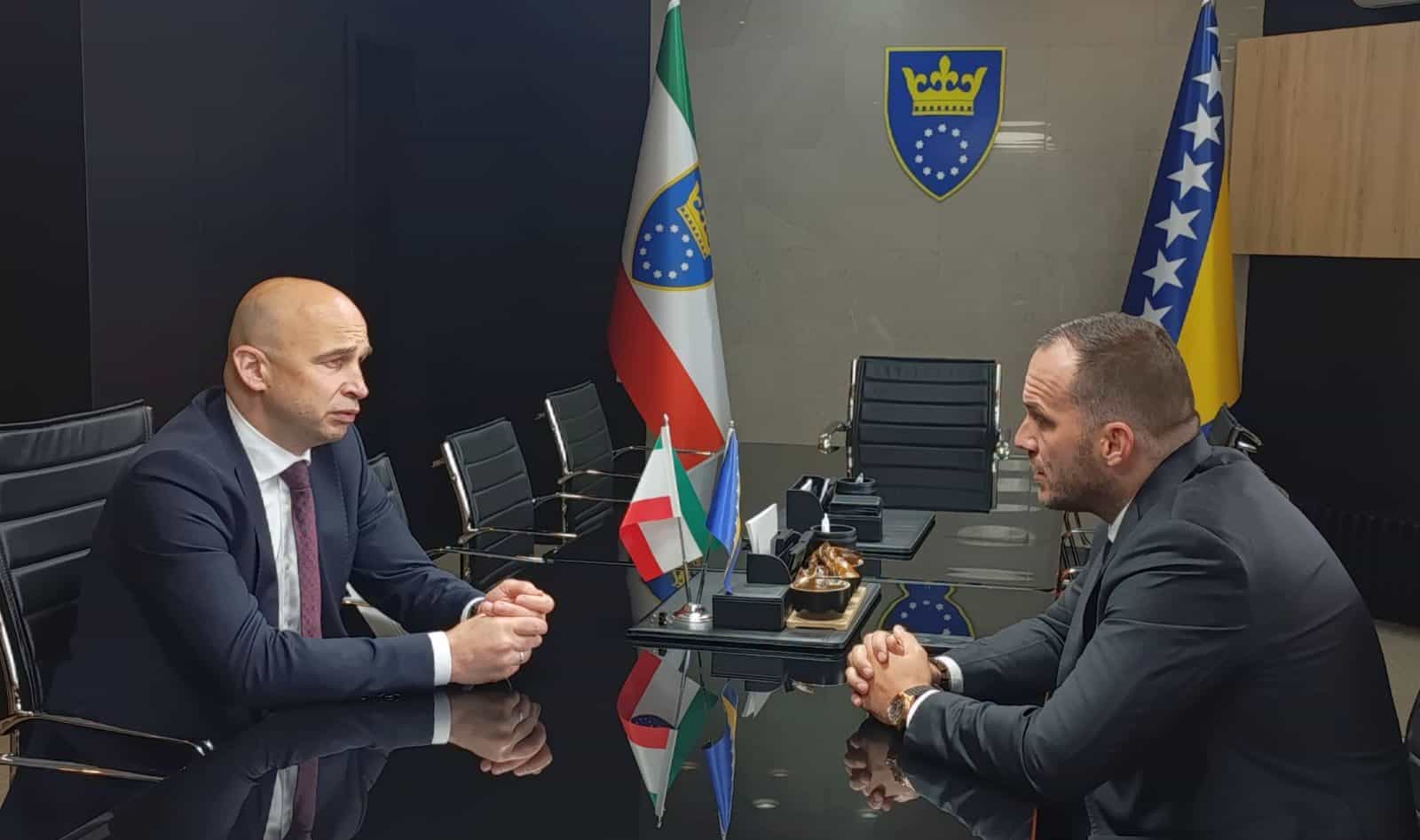 Predsjednik N/FSBiH Vico Zeljković posjetio premijera Vlade ZDK Nezira Pivića
